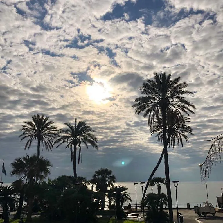 Maison d'hôtes Hotel Soggiorno Marina à Varazze